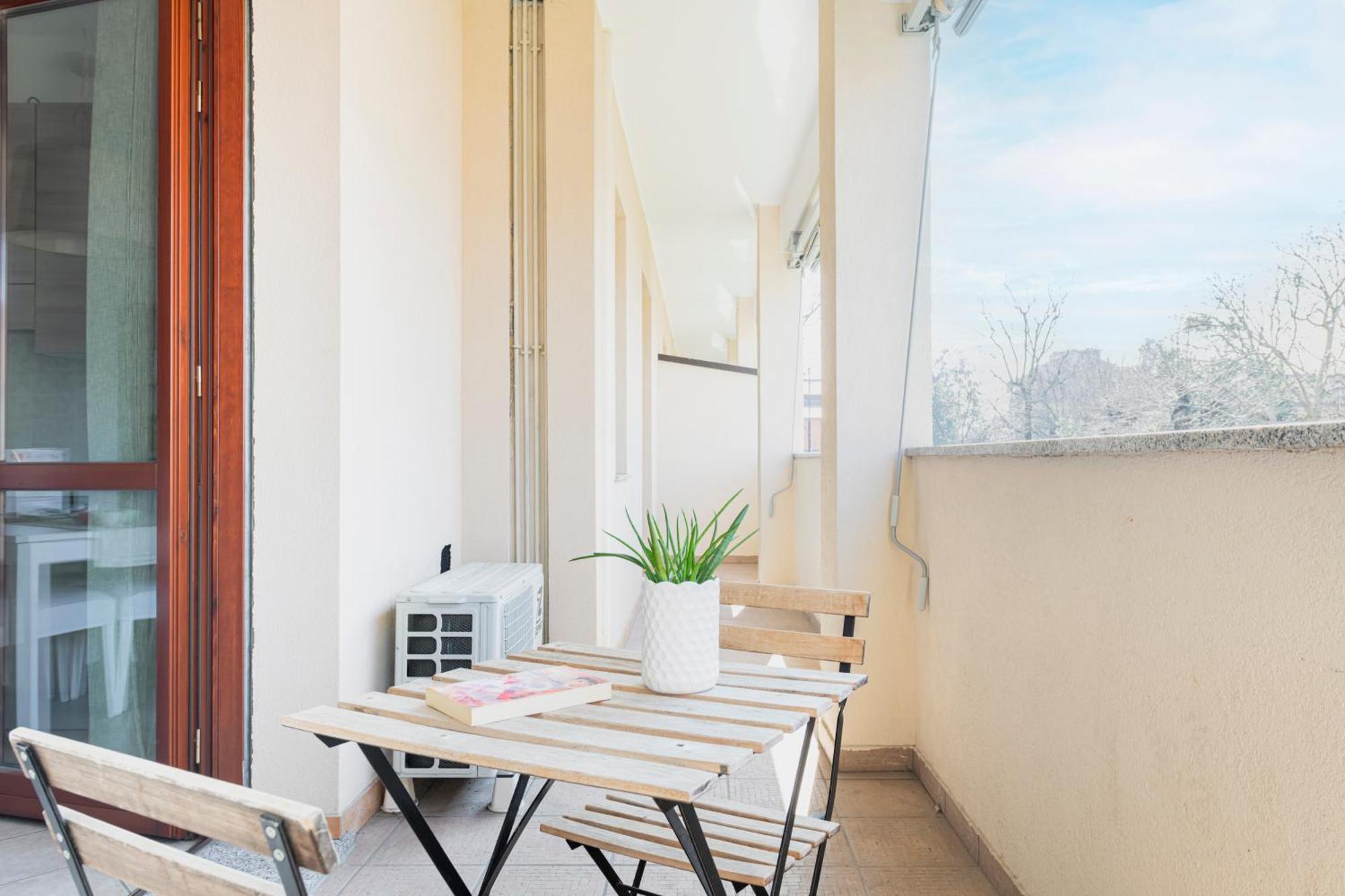 Hq Aparthotel Milano Inn - Smart Suites Cinisello Balsamo Eksteriør billede