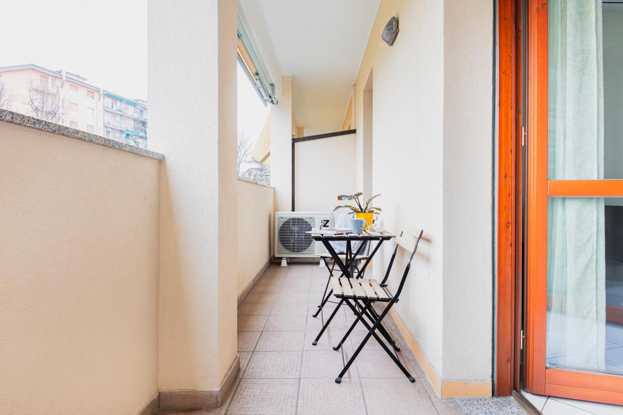 Hq Aparthotel Milano Inn - Smart Suites Cinisello Balsamo Eksteriør billede