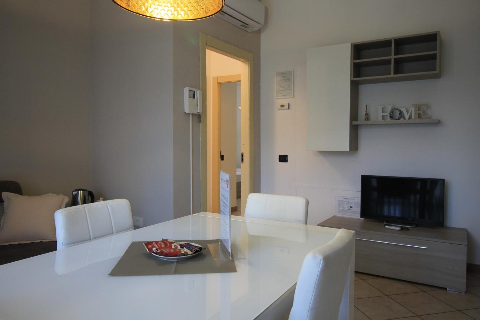 Hq Aparthotel Milano Inn - Smart Suites Cinisello Balsamo Eksteriør billede