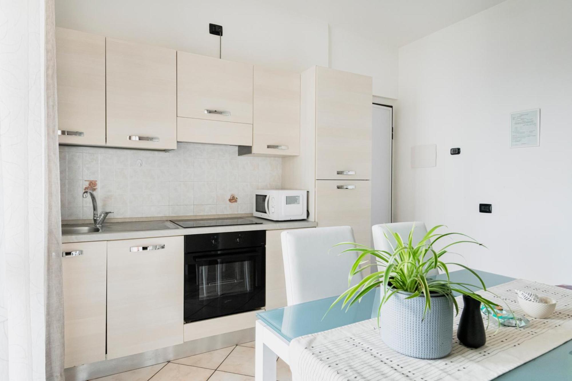 Hq Aparthotel Milano Inn - Smart Suites Cinisello Balsamo Eksteriør billede